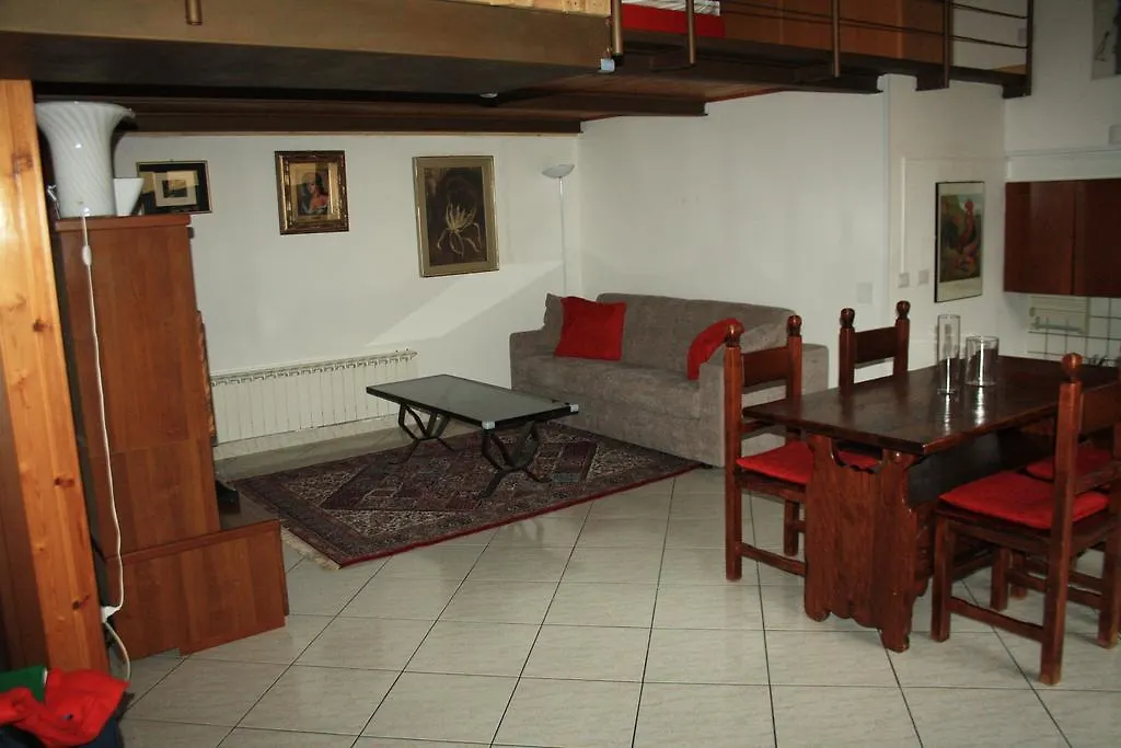 Apartamento Le Tre Porte Como Vacanze Itália